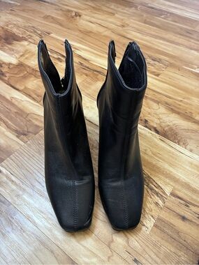 Black Women's Ankle Boots - Sleek Square Toe Design